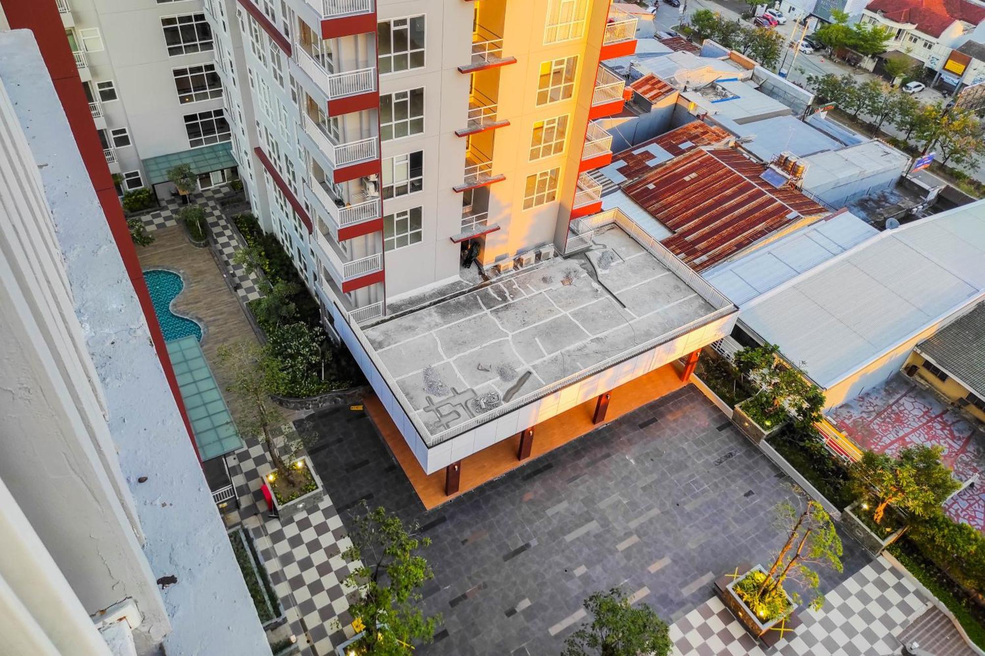 Luxurious And Comfy 2Br At Vida View Makassar Apartment By Travelio Pampang Exterior foto